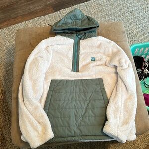 Billabong Fuzzy Pull Over Jacket